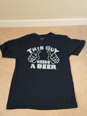 Official Molson "This Guy Needs A Beer" Graphic Tee - Size L